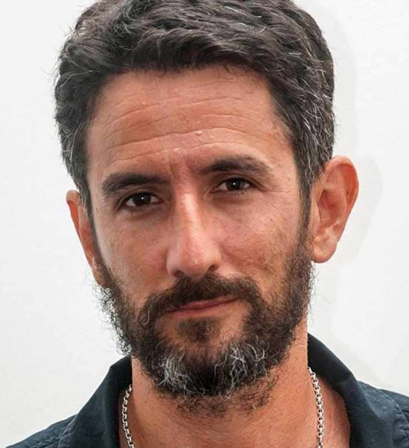 אורי משגב - פורטרט