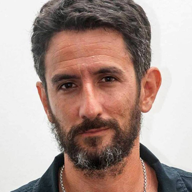 אורי משגב - פורטרט